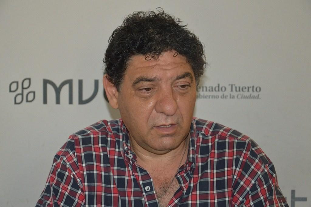 “Nadie mencionó que había que rendir cuentas ante un comisario”