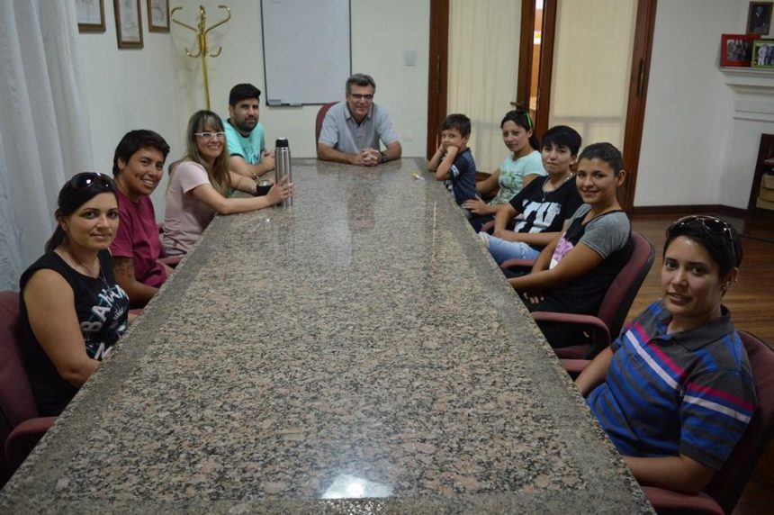 El intendente recibió a jugadoras de Las Safinas