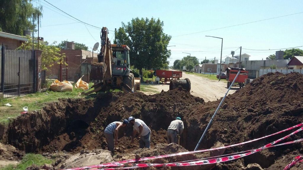 NUEVO TRAMO DE EMISARIO PIACENZA