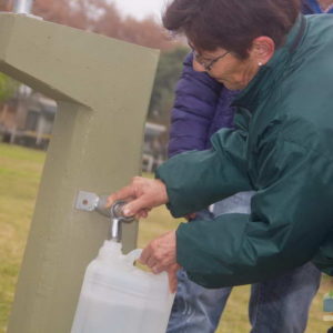 El bebedero Nº 34 De Obras Sanitarias se inauguró en el Parque de la Niñez