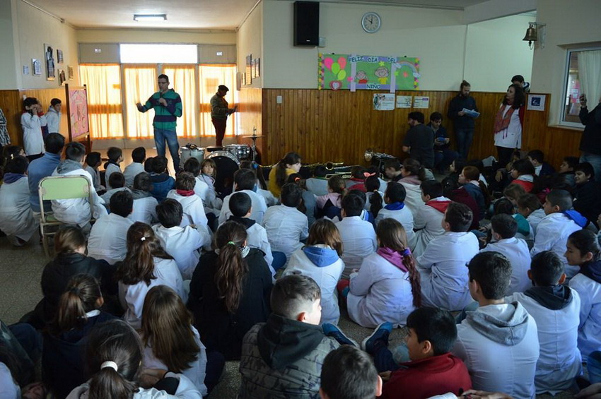 Nueva visita del Programa “La Banda va a la Escuela” Nueva visita del Programa “La Banda va a la Escuela”