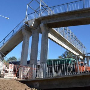 Finalizó la obra del puente peatonal de Ruta 33 Finalizó la obra del puente peatonal de Ruta 33