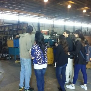 Trabajo conjunto con pasantes del IUGR y empresarios Trabajo conjunto con pasantes del IUGR y empresarios