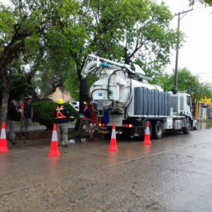 Rada destacó la efectividad del nuevo desobstructor de pluviocloacales Rada destacó la efectividad del nuevo desobstructor de pluviocloacales