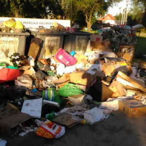 Insisten en pedir un buen uso de las estaciones de reciclaje