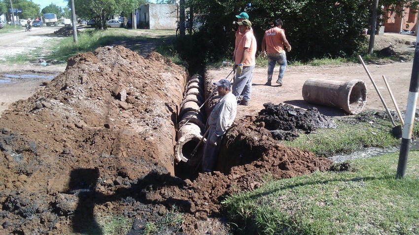 Avances en pluviales, emisarios y redes de gas
