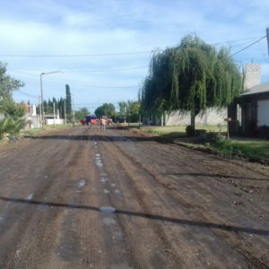 Base y moldeo para pavimento en barrio Rivadavia Base y moldeo para pavimento en barrio Rivadavia