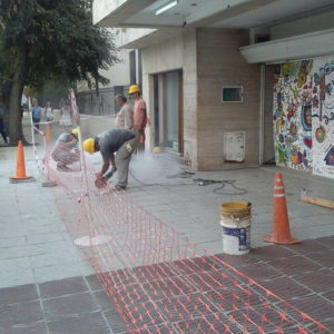 Vallado por obras en el Centro Cultural