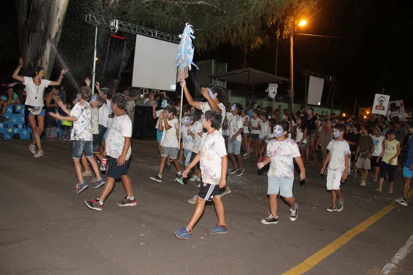 Colorido cierre de las colonias municipales en el parque «General Belgrano»