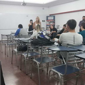 Charla en el IUGR sobre uso del casco