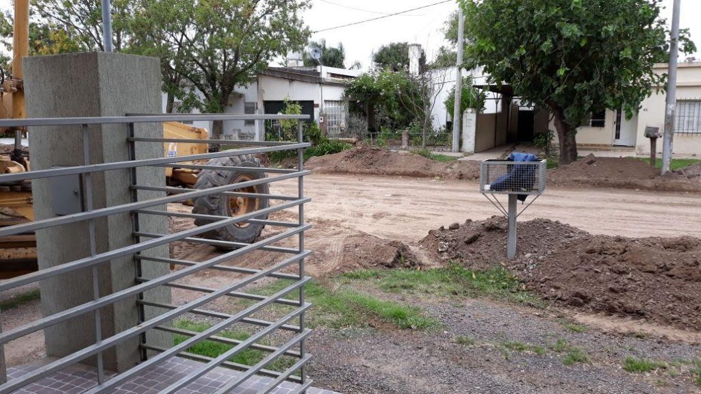 Corte en calle Balbín por obra de pavimento
