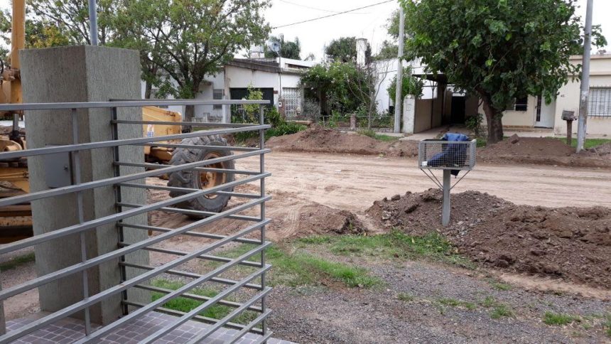 Corte en calle Balbín por obra de pavimento
