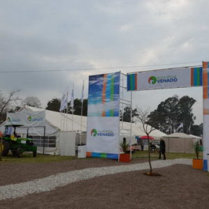 Fuerte presencia municipal en Expovenado 2018