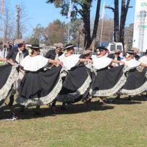 “Sinfonía de la Libertad” en la pista central