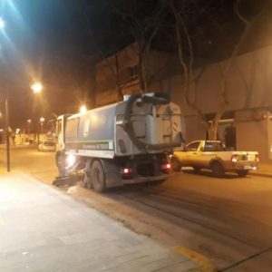 Barrido mecánico en el centro Barrido mecánico en el centro