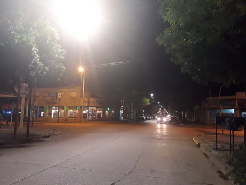 Plan de alumbrado en calle Brown Plan de alumbrado en calle Brown