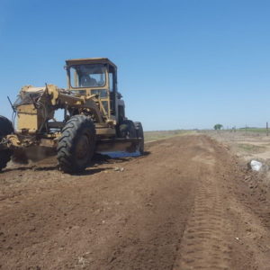 Limpieza de alcantarillas y perfilado en la Zona 1