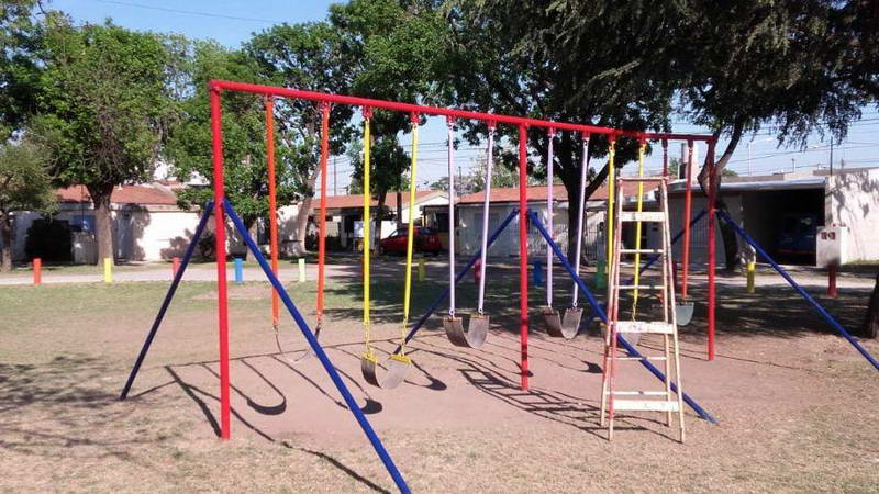 Trabajos en plazoleta de Strenitz Trabajos en plazoleta de Strenitz