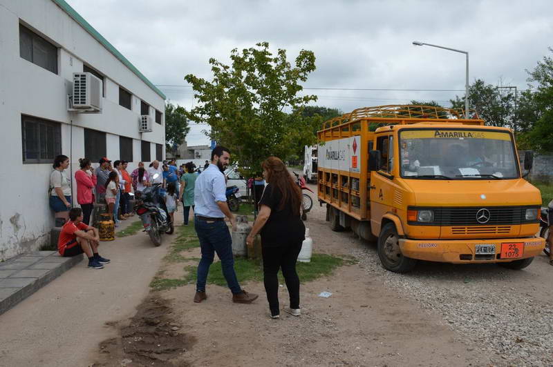 Operativo de venta de garrafas sociales