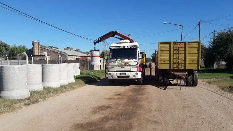 Material para desagüe de Neuquén y Cayetano Silva