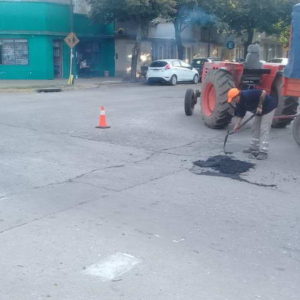 Bacheo en calles de Centro I y II Bacheo en calles de Centro I y II