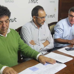 Municipio y cricex avanzan en el desarrollo de área industrial para PyMES Municipio y cricex avanzan en el desarrollo de área industrial para PyMES
