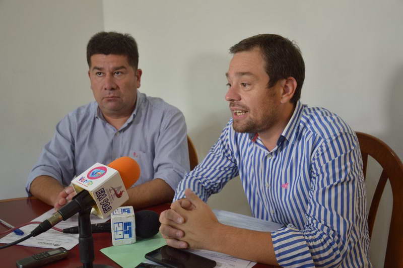 Se firmó el acta de preadjudicación para la obra de red de gas en el barrio Santa Rosa