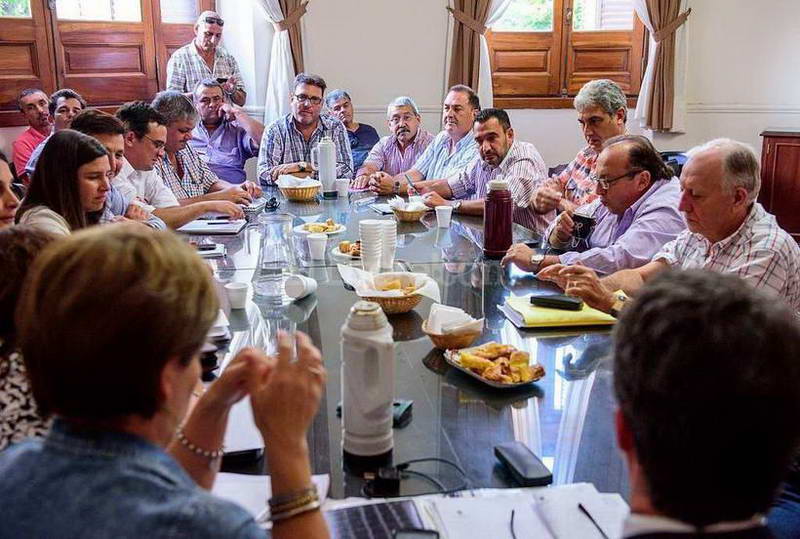 Cuarto intermedio hasta el martes en la mesa paritaria municipal