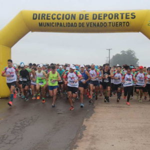 Cerca de 250 atletas participaron del maratón “La Vuelta a Venado”