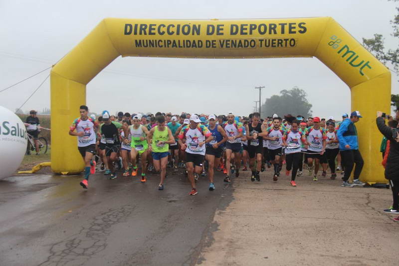 Cerca de 250 atletas participaron del maratón “La Vuelta a Venado”