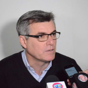 Freyre y Pérez informaron sobre el uso de energías renovables en espacios públicos y anunciaron proyectos de inversión en energías limpias