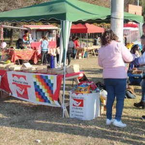 Tarde solidaria en plaza Juan Pablo II