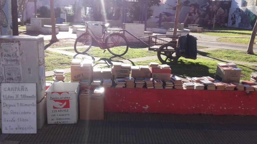 Cruzada solidaria “Un libro por un alimento”