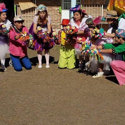 “Canciones para Mirar” en Jardín 206 “Canciones para Mirar” en Jardín 206