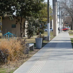 Continúan las obras en la plaza “Padre Alfredo Giraldi”