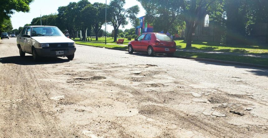 El Gobierno Municipal lanzó licitación para reparar avenidas descuidadas en los últimos años