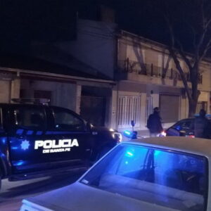 El municipio intensificó los controles por el Covid-19 y un pub terminó clausurado por no respetar los horarios nocturnos de funcionamiento