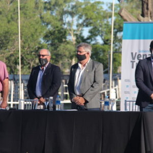 Chiarella y Berrueta encabezaron en el predio ruralista el acto inaugural de Expovenado Digital 20.20