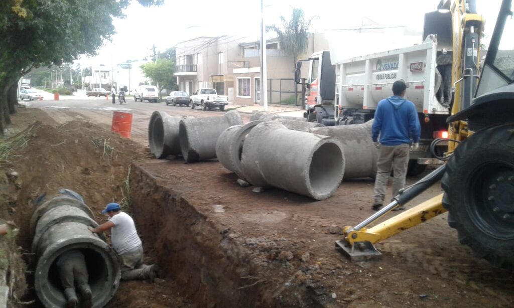 El Municipio profundiza los trabajos de limpieza de desagües y canales