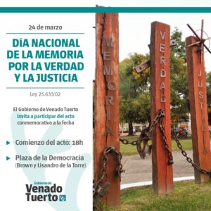 Acto por el Día Nacional de la Memoria en plaza De la Democracia