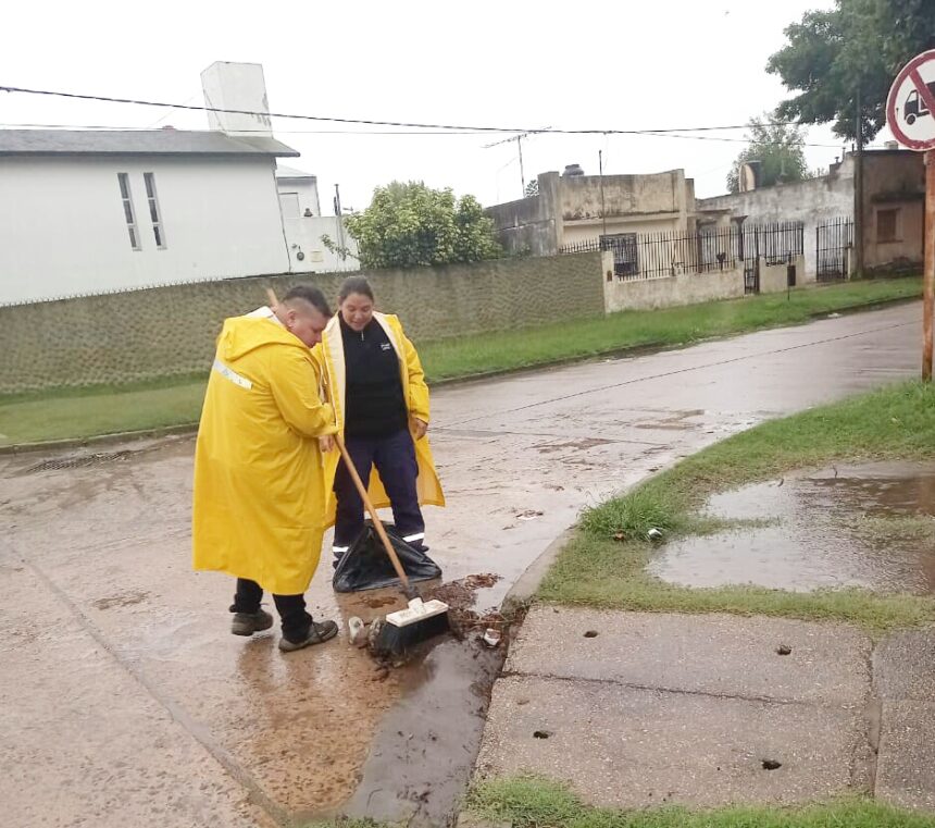 El Gobierno de la ciudad refuerza las tareas de mantenimiento de desagües y sumideros