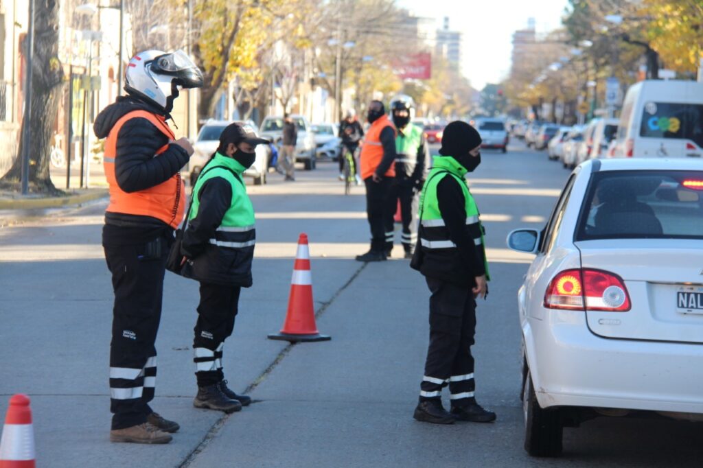 Prevención en la ciudad: aumentan los operativos para reducir la velocidad en zonas de alto tránsito