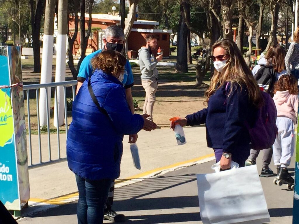 Sábado y domingo siguen las ferias en el Parque Municipal