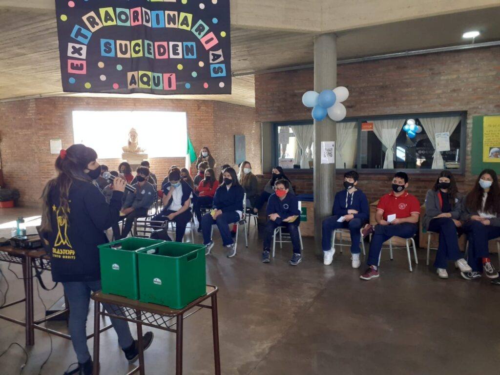 Más Escuelas se suman al compromiso de cuidar el Medio Ambiente con el Programa “Reciclar Venado”