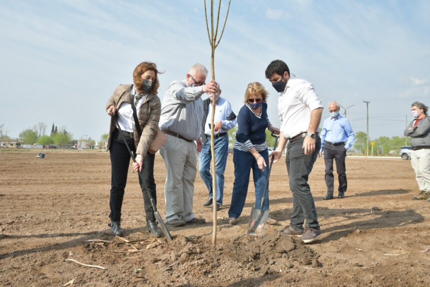Iniciativa conjunta del Municipio, Rotary Club y Baudracco para el desarrollo forestal del Área Recreativa Norte