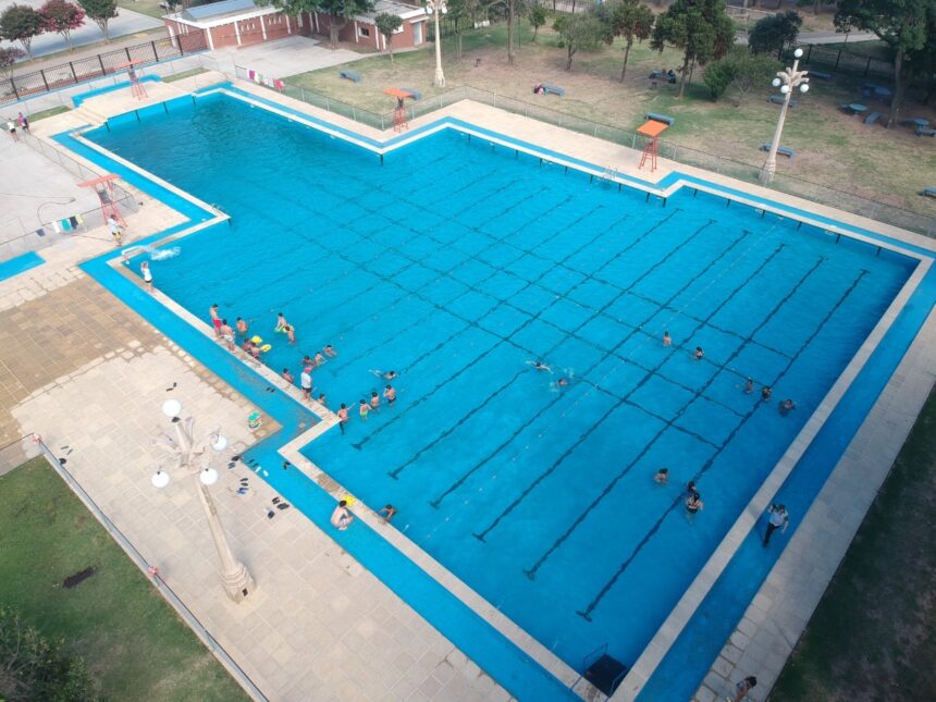 El Gobierno de la ciudad acondiciona el Parque Municipal y natatorio pensando en la próxima temporada de verano
