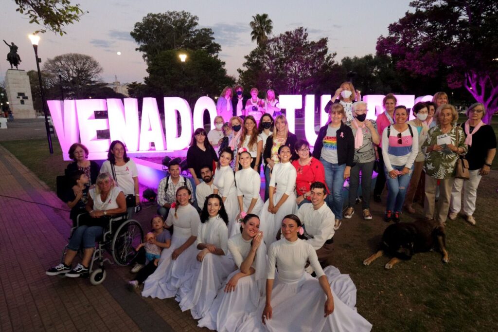 El Municipio acompañó a Lalcec en el Día de Lucha Contra el Cáncer de Mama