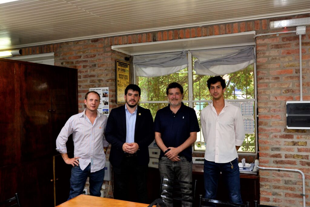 Encuentro de Chiarella con importante dirigente de Pato