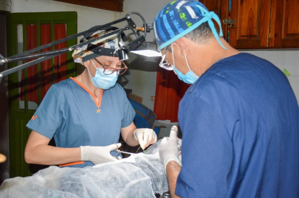 El Imusca llevó sus servicios de salud animal al barrio Alejandro Gutiérrez