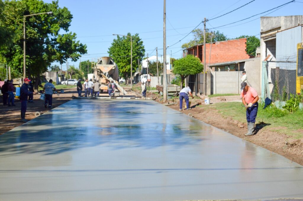 El Gobierno municipal pavimentó otra importante arteria de la ciudad